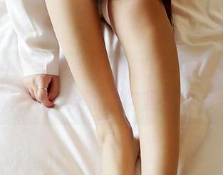 3Agirl – 可乐的体操服秀：精选作品，看她如何用一身亮色勾起你的小热情！