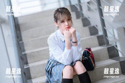 Akisoso秋楚楚 别忘了下载!Akisoso秋楚楚这位厨房与美图的双料女神!
