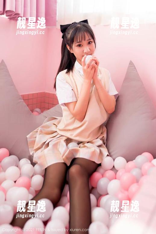 Feilin嗲囡囡-小樱花 Feilin嗲囡囡 - 小樱花变身和服女神——原图在这里,壁纸效果美得让我猝不及防。