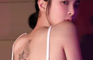 免费流出！Hyoyeon(김효연)泳装图包，谁说泳装只能在海边？