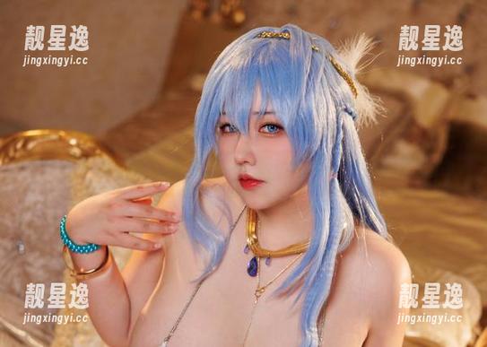 KANEKO咔喵 KANEKO咔喵更新奶牛装cos!这种俏皮,你不想收藏吗?