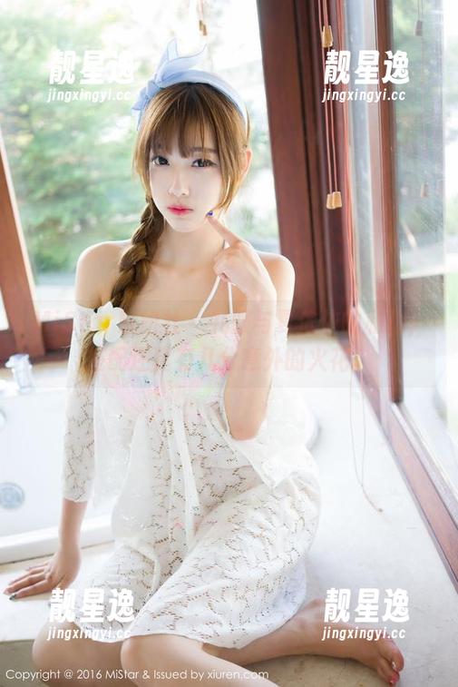 MiStar魅妍社-夏依依 MiStar魅妍社 - 礼服与夏依依的私拍,搭配还真有几分意外的火花。
