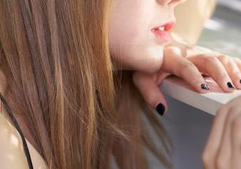 MiiTao蜜桃社 – 木楠Nan的壁纸时光，怎么就跟泳装形影不离呢？