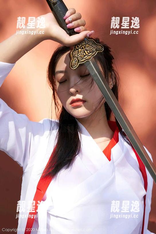 MiiTao蜜桃社 - 户外图册里的缇娜美Tinami，点击免费的不妨试试，也许你会找到灵感？