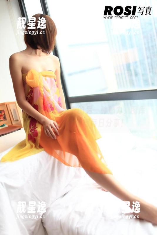 ROSI写真 ROSI带你发现毛衣的另一种魅力,图库里的每一幅都值得每日分享!