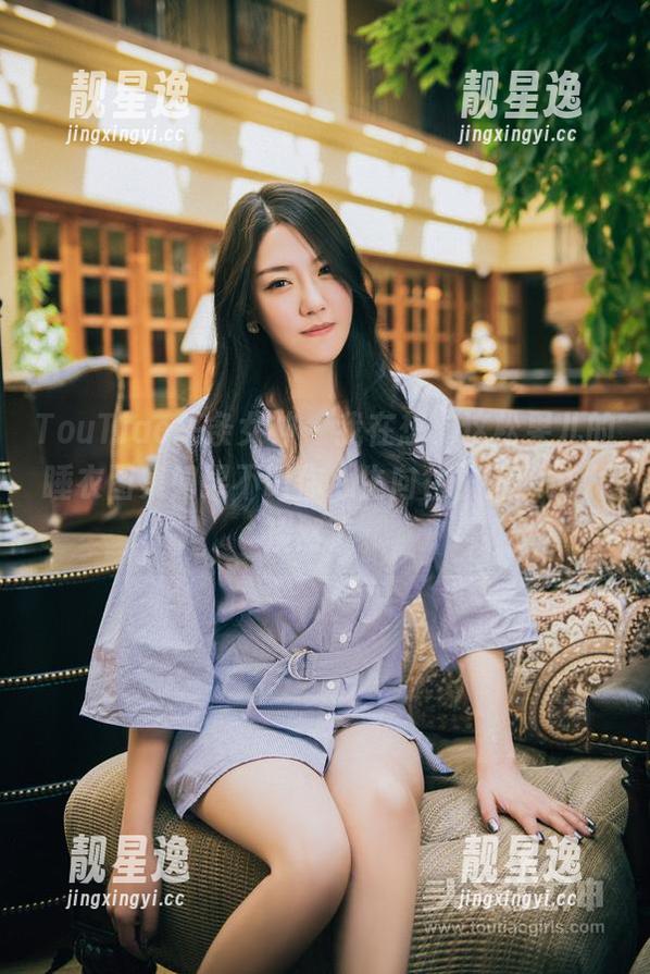 TouTiao头条女神-松果儿 TouTiao头条女神 - 我在想,这松果儿的睡衣图集如果不叫你心生向往,资源也太淡然了。