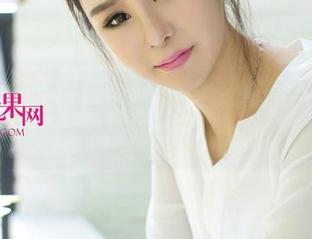 UGirls尤果网 – 全套绮里嘉：春分，不只是穿衣搭配还有出乎意料的灵魂