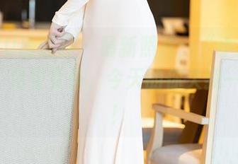 XIAOYU语画界 – 最新照片：“小蛮妖Yummy”化身女仆，今天的你欠我一个咖啡！