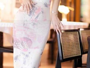 XIAOYU语画界 – 一不小心被杨晨晨Yome的泳衣图包圈粉，原图让我张嘴！