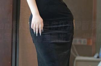 Xiuren秀人网 – 当你打开伊丽莎有点白的甜心写真，脑海里飘出了一堆轴的糖果