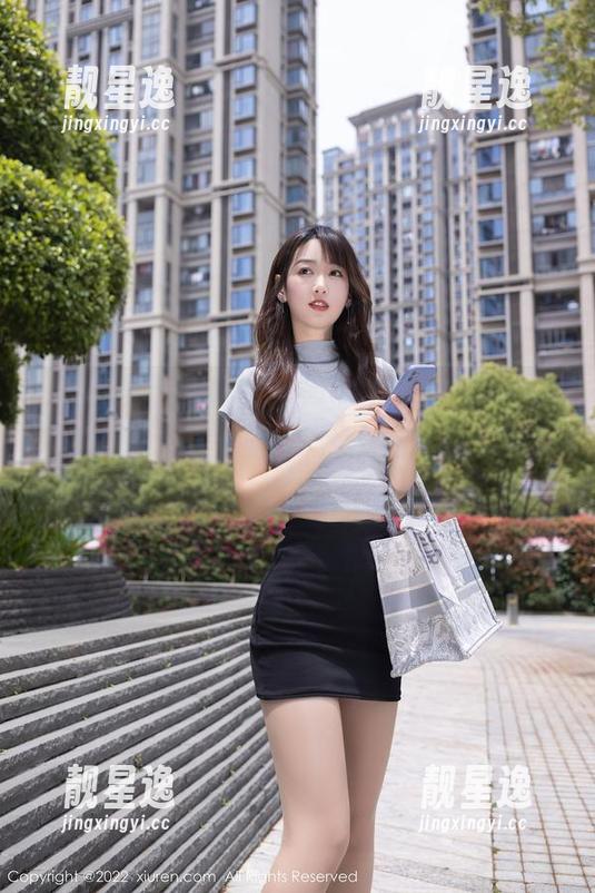 Xiuren秀人网 - 当周慕汐fairy的职场制服ol图包更新时，职场的气压成功下降？