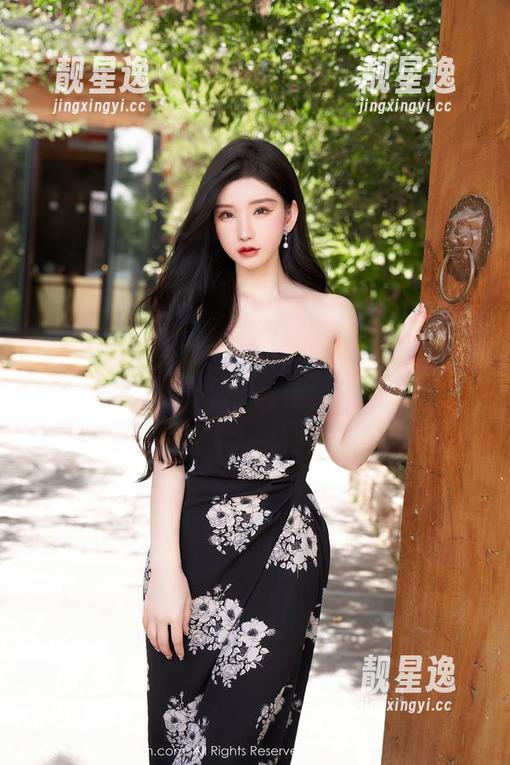 Xiuren秀人网-桃妖天 Xiuren秀人网 - 校服资源分享,桃妖天让我重新审视这身打扮