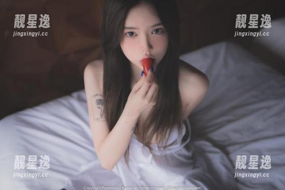 Yuka(유카)的和服在高清图片中真的有种让人想停下来慢慢欣赏的魔力！