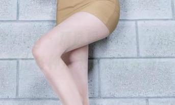 beautyleg – 精选辑：Jenny的美脚，摆出各种从未想到的姿势！