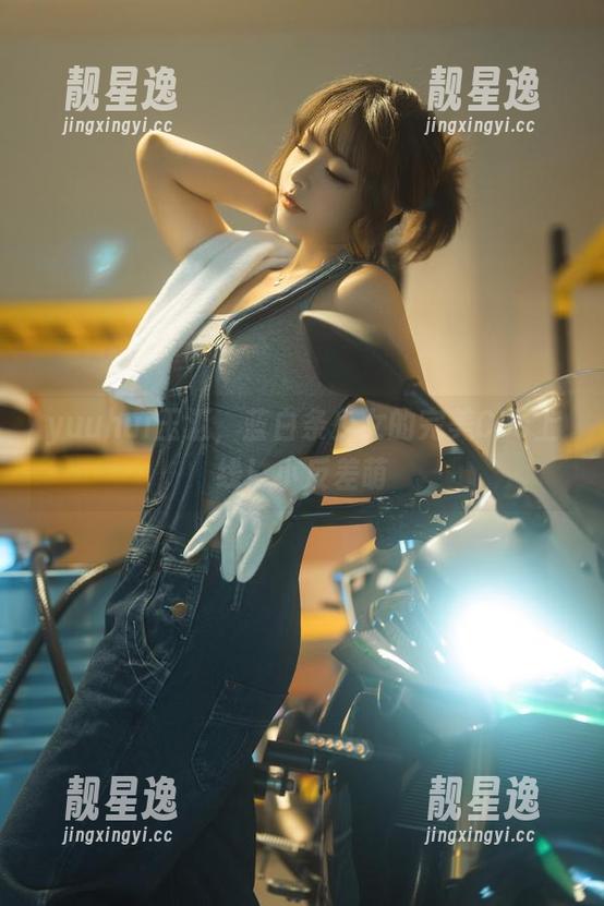 yuuhui玉汇 yuuhui玉汇,蓝白条少女的完美Cos上线!小反差萌