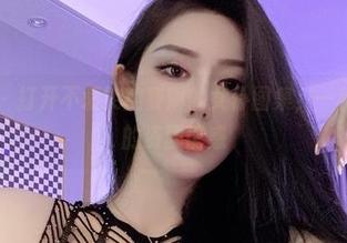 微密圈 – 打开不爱笑的赛琳的女仆图集，一种说不出的资源诱惑