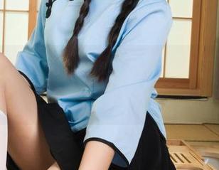 丽柜 – 凉儿最新的礼服图库，确实让人忍不住想多看几眼，嘶…
