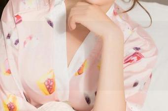 克拉女神 – 告别单调！看孟君如何将双马尾变成另类艺术作品集，分享这份奇特的美感