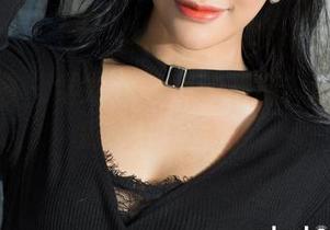 克拉女神 – 学妹中隐藏的菲菲：超乎想象的写真精选！