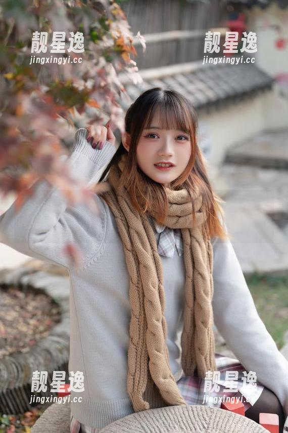 兔子Zzz不吃胡萝卜 原图精选:兔子Zzz不吃胡萝卜与网袜的轻松片段