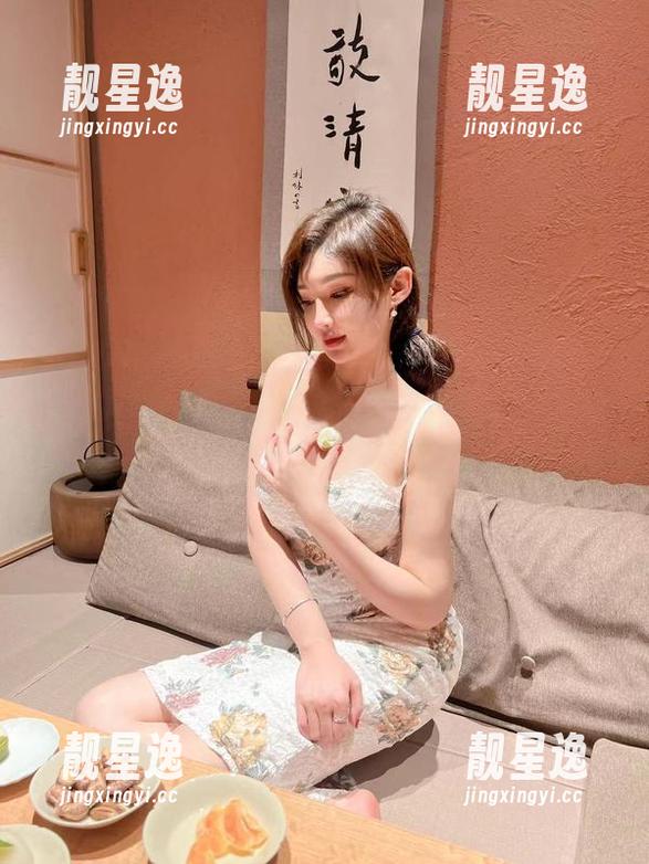微密圈 - 周妍希最新作品出炉，浴室自拍你想像不到的身姿，水雾未干哦