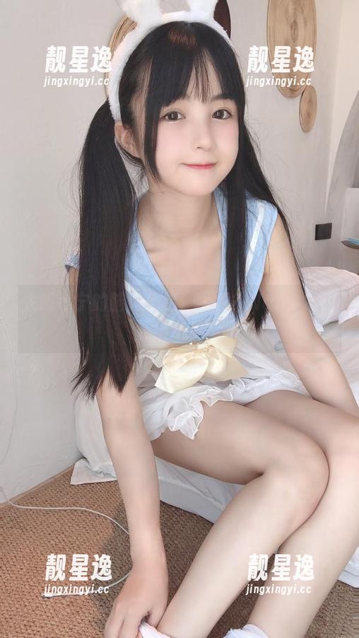 失眠小宁 失眠小宁的脑洞私拍:学姐?Nah,她更会玩!