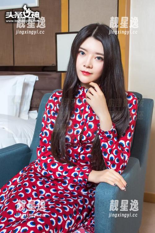 头条女神-尹菲 头条女神 - 走进尹菲的浴室私房图集,发现真相:原来洗澡不是个人的事情,它还有温馨的群众演员!