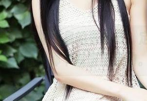 头条女神 – 空姐气息的李丽莎，定制的感觉好像从那个航班飞来的。