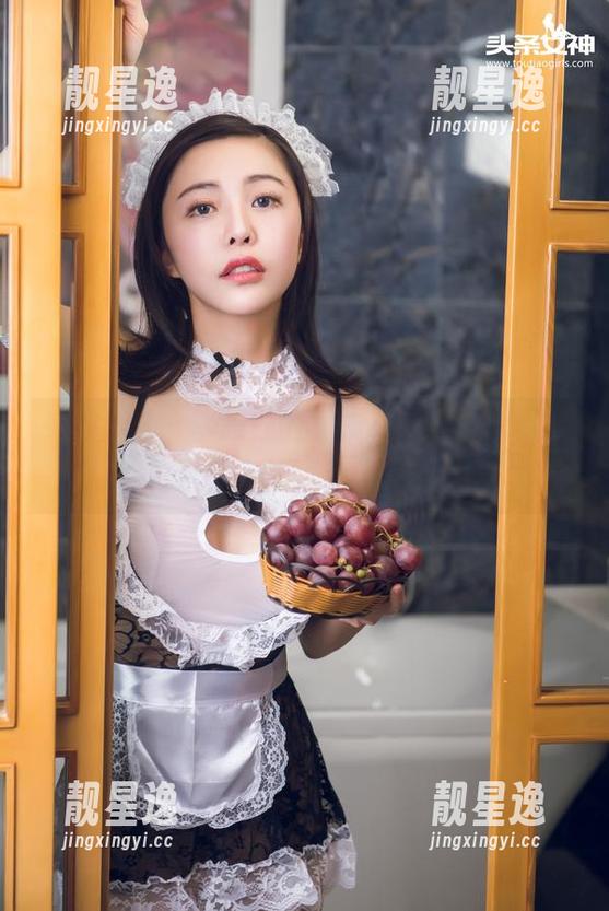 头条女神-李丽莎 头条女神 - 李丽莎的女友,全套图片引发我情感的强烈反转!