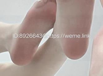 微密圈 – 你有没有在静静观看婉柔yyyy的白色图包，里面就像隐藏了几米宽的水面，波光粼粼。