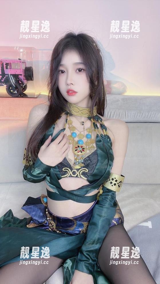 小小奶瓶儿 小小奶瓶儿全新兔女郎加长版图集,捣蛋与优雅统统在资源里等你!