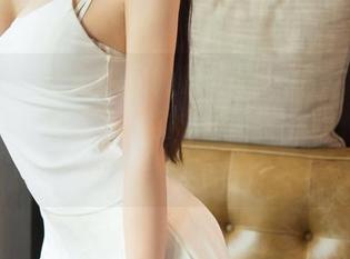 尤果网 – 看到松果儿的和服写真，突然想，原图里的每条线条，都是她在慢慢诉说着什么？