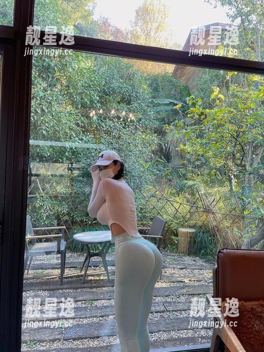 微密圈 - 左公子666：最新青蛙蹲套图，挑战你的审美底线