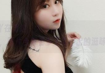 是依酱吖在海边，大海在холодильнике样子，图片合集看多了说不出的滋味。