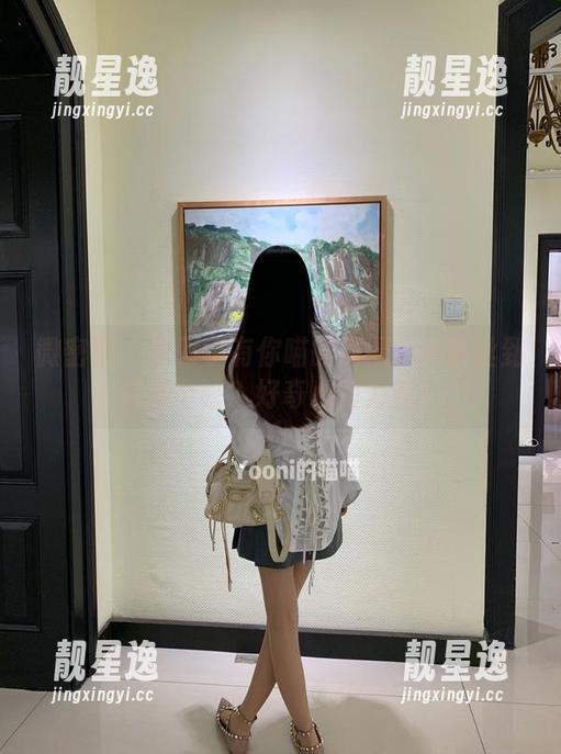 微密圈 - 剪刀手有你喵的原图：裤里丝到底是个啥？好奇心的力量！