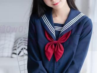 木绵绵OwO：溪边的JK制服图包，死库水未必只是水哟