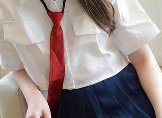 模范学院 – 新图集警告！大美妞儿的旗袍照片，让我反思这一身换个搭配不行吗？