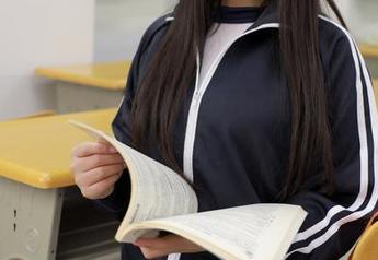 模范学院 – 柳侑绮Sevenbaby的私拍，甜得让人发腻的图片啊。