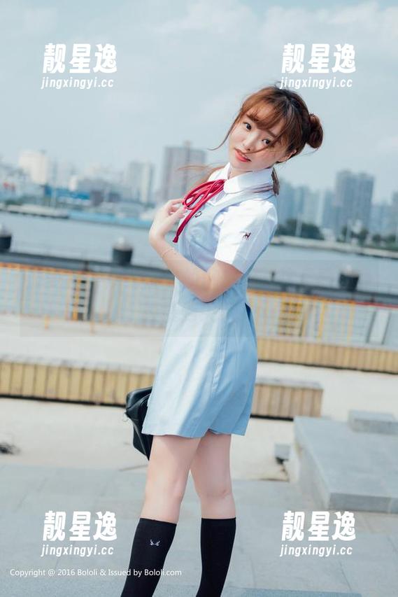 波萝社-柳侑绮 波萝社 - 演绎皮衣的柳侑绮,这是要让我羡慕到哭么?
