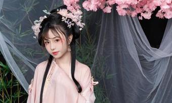 白丝也是资源，爆机少女喵小吉在线等你来戳！