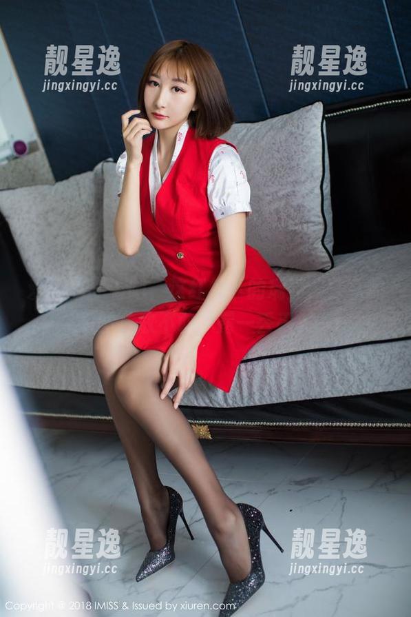 爱蜜社-瑞妤 爱蜜社 - 看吧,这红裙下的瑞妤,分享的图片敢不敢多露一丢丢?