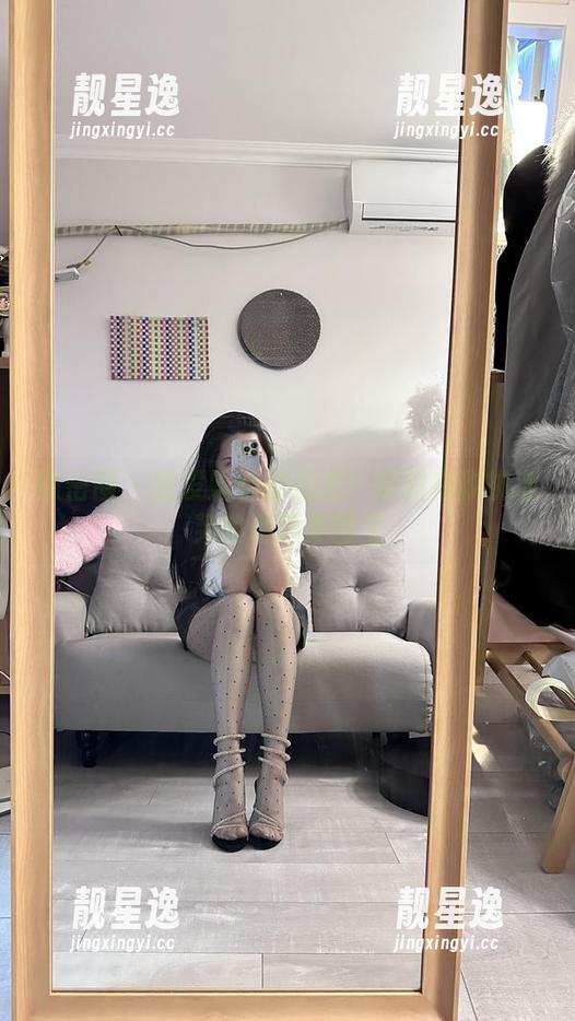 玫桃泡芙 微密圈 - 金发妹妹的魅力!暴露在玫桃泡芙的精选美图里