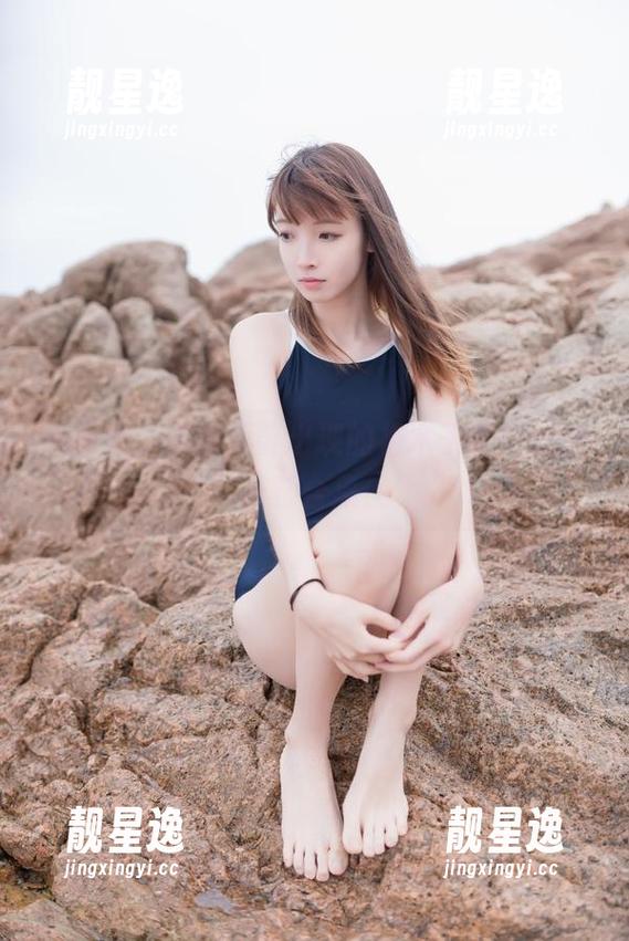 祖木子 一路走,要腿不要出现的祖木子最新黑丝长腿合集!
