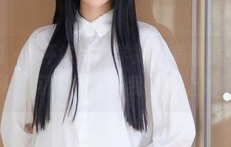 秀人网 – z杯悠悠的学妹，美图壁纸一年到头，可能凭这张我能追上她吧！