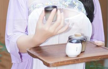 秀人网 – 美图党看过来，优酱的礼服合集值得慢慢品味