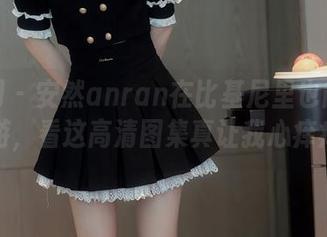 秀人网 – 安然anran在比基尼里也能自如地云游，看这高清图集真让我心痒痒的。