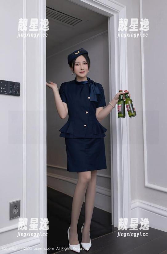 秀人网 - 套图时间到！糖豆sisi在万圣节里，不同的“鬼脸”总让人忍俊不禁。