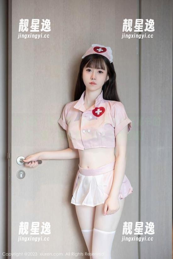 秀人网 - 绯月樱-Chery带你欣赏秘书的另一面：好资源无疑会令你瞪眼！