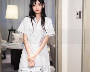 秀人网 – 空姐写真？艺轩在线带你云巡航，想不想来一票？