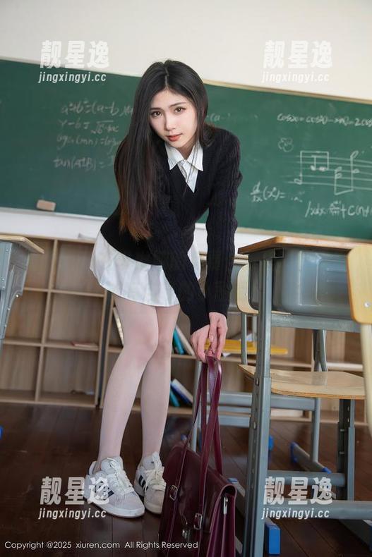 秀人网 - 在芈琳娜的免费合集里，厨房也能有自己的小剧情！